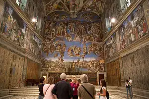 Reserved entrance and guided tour of Vatican Museums and Sistine Chapel