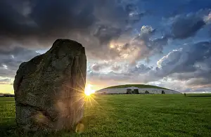 Boyne Valley and Newgrange Tour